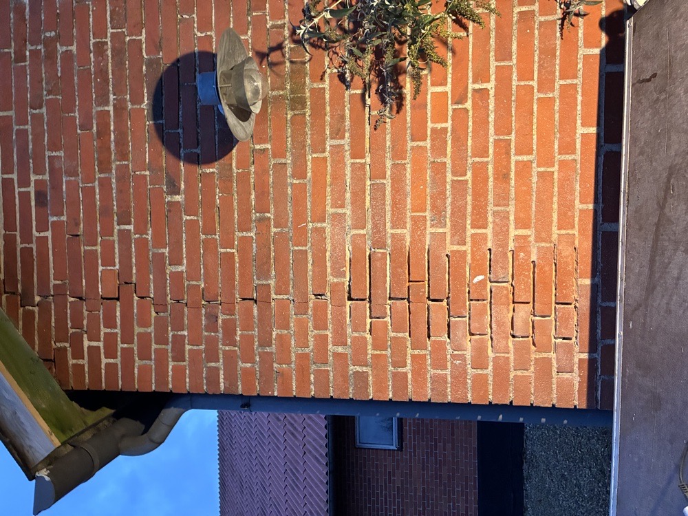 Facaderenovering og opmuring af staldvægge