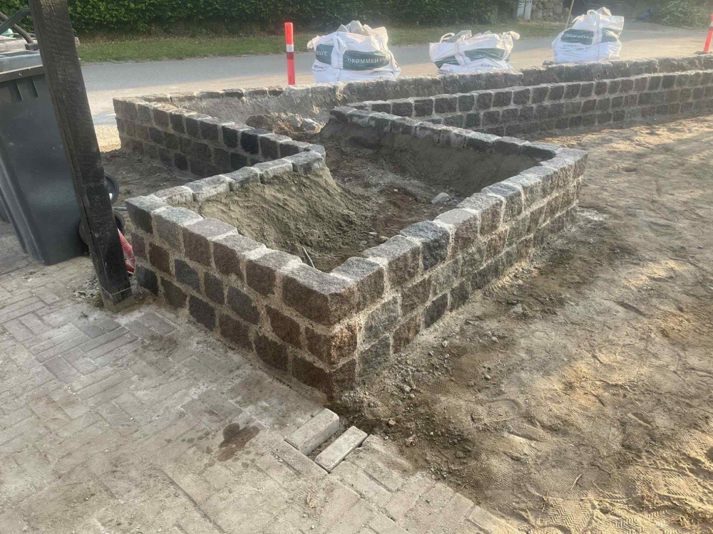 Brosten mur