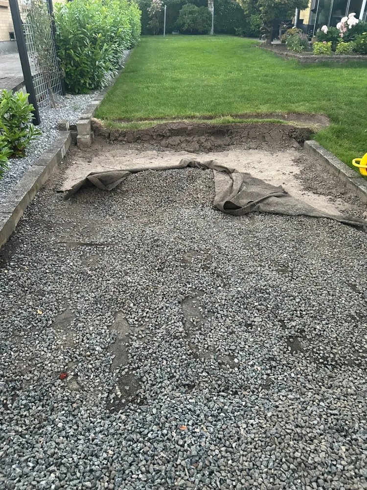 Udvidelse af græsplæne før/efter